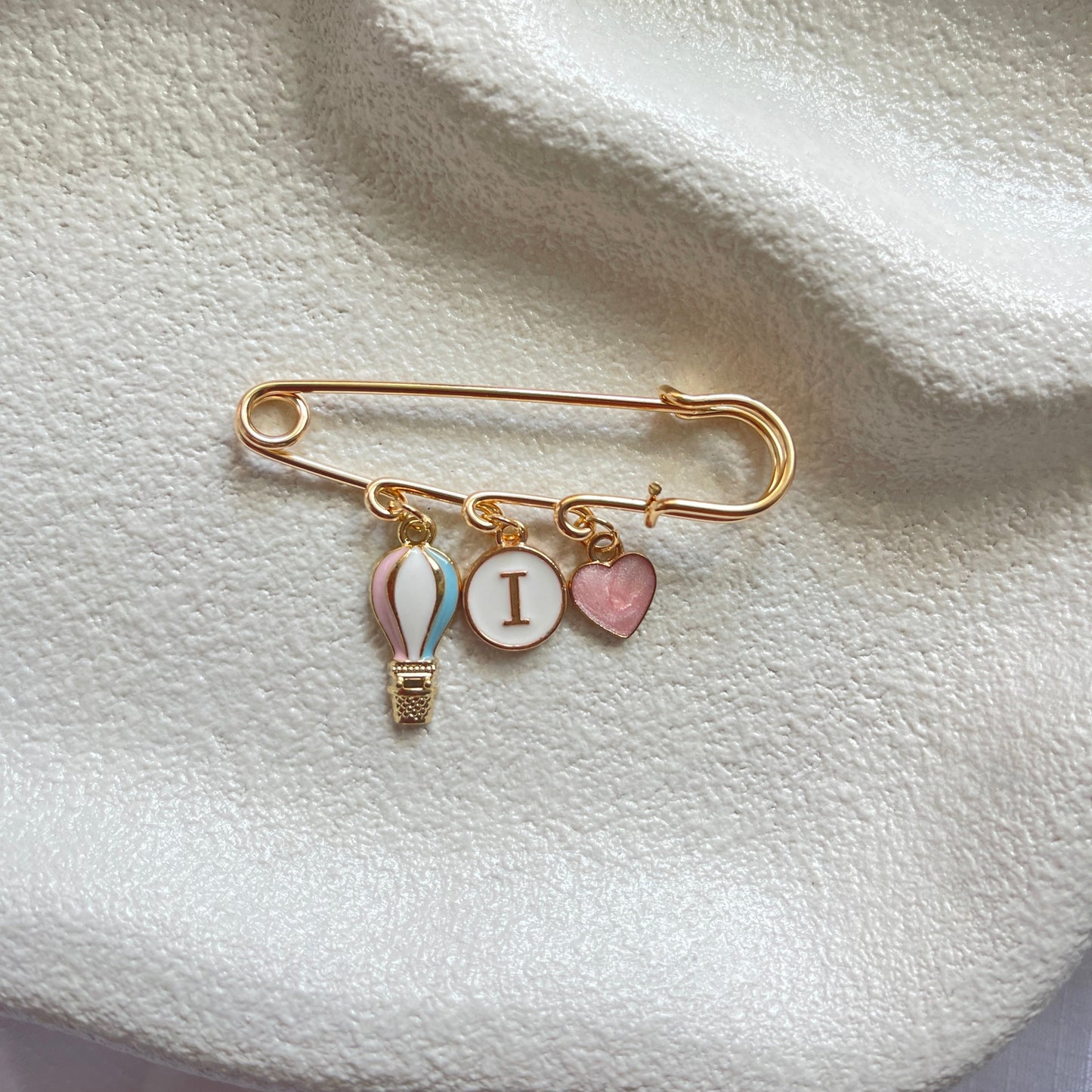 Love is in the Air Keepsake Pin